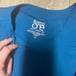 Barco one scrubs
